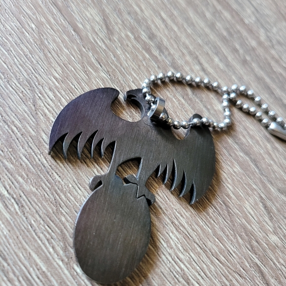 2/$8 • Rhinestone Bird Necklace - Picture 4 of 7